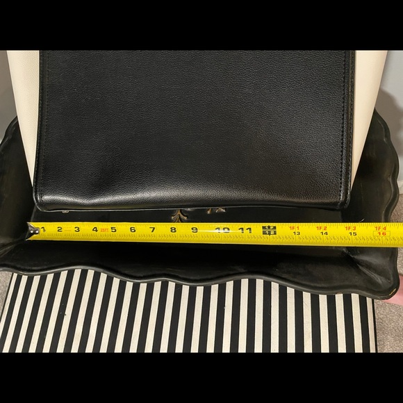 Kate Spade Bag - Picture 4 of 7